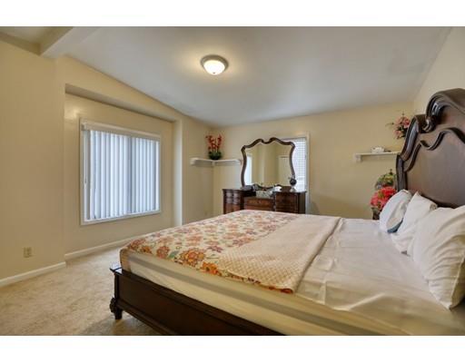 64 Amos Drive Springfield, MA 01118 - Photo 7 of 13