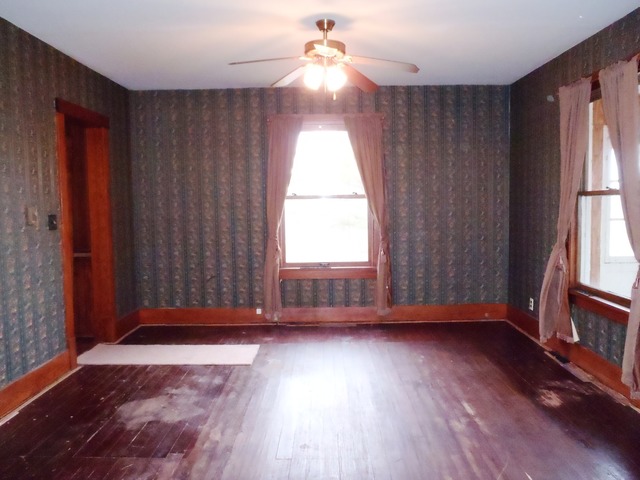 12895 Crego Road Waterman, IL 60556 - Photo 11 of 17