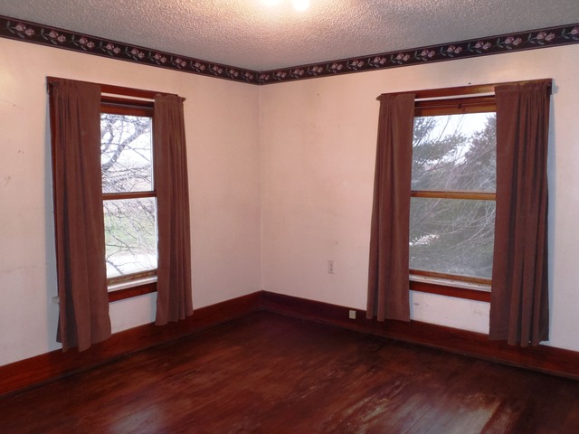 12895 Crego Road Waterman, IL 60556 - Photo 14 of 17