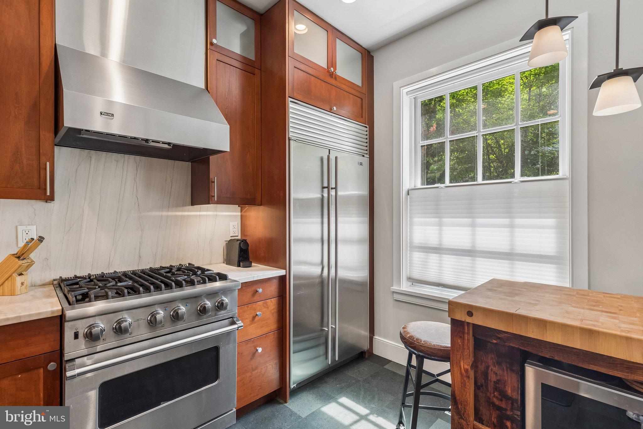 2415 Pine Street Philadelphia, PA 19103 - Photo 12 of 41