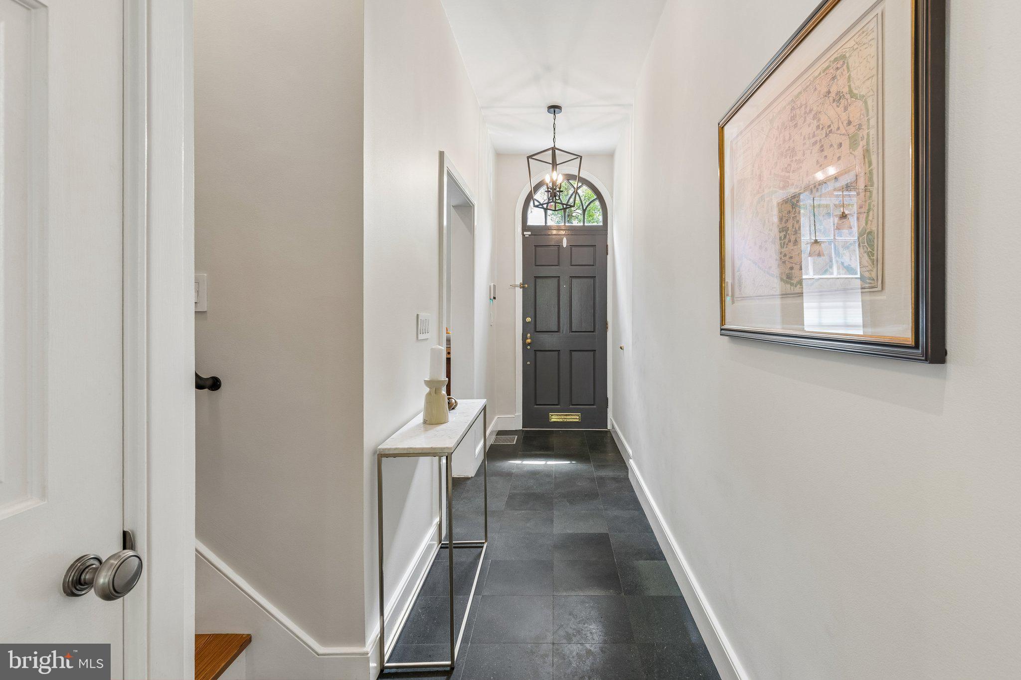 2415 Pine Street Philadelphia, PA 19103 - Photo 2 of 41