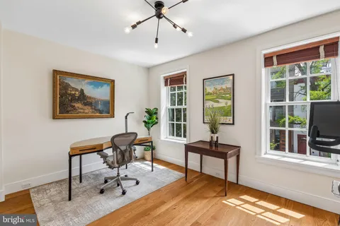 $1,799,000 | 2415 Pine Street, Philadelphia, PA 19103