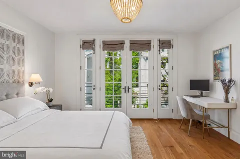 $1,799,000 | 2415 Pine Street, Philadelphia, PA 19103