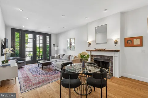 $1,799,000 | 2415 Pine Street, Philadelphia, PA 19103