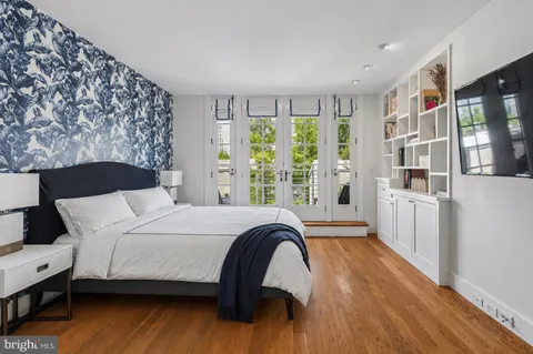 $1,799,000 | 2415 Pine Street, Philadelphia, PA 19103
