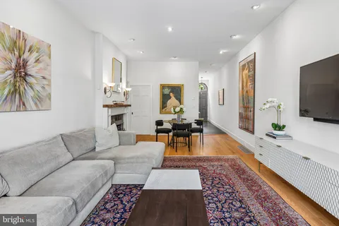 $1,799,000 | 2415 Pine Street, Philadelphia, PA 19103