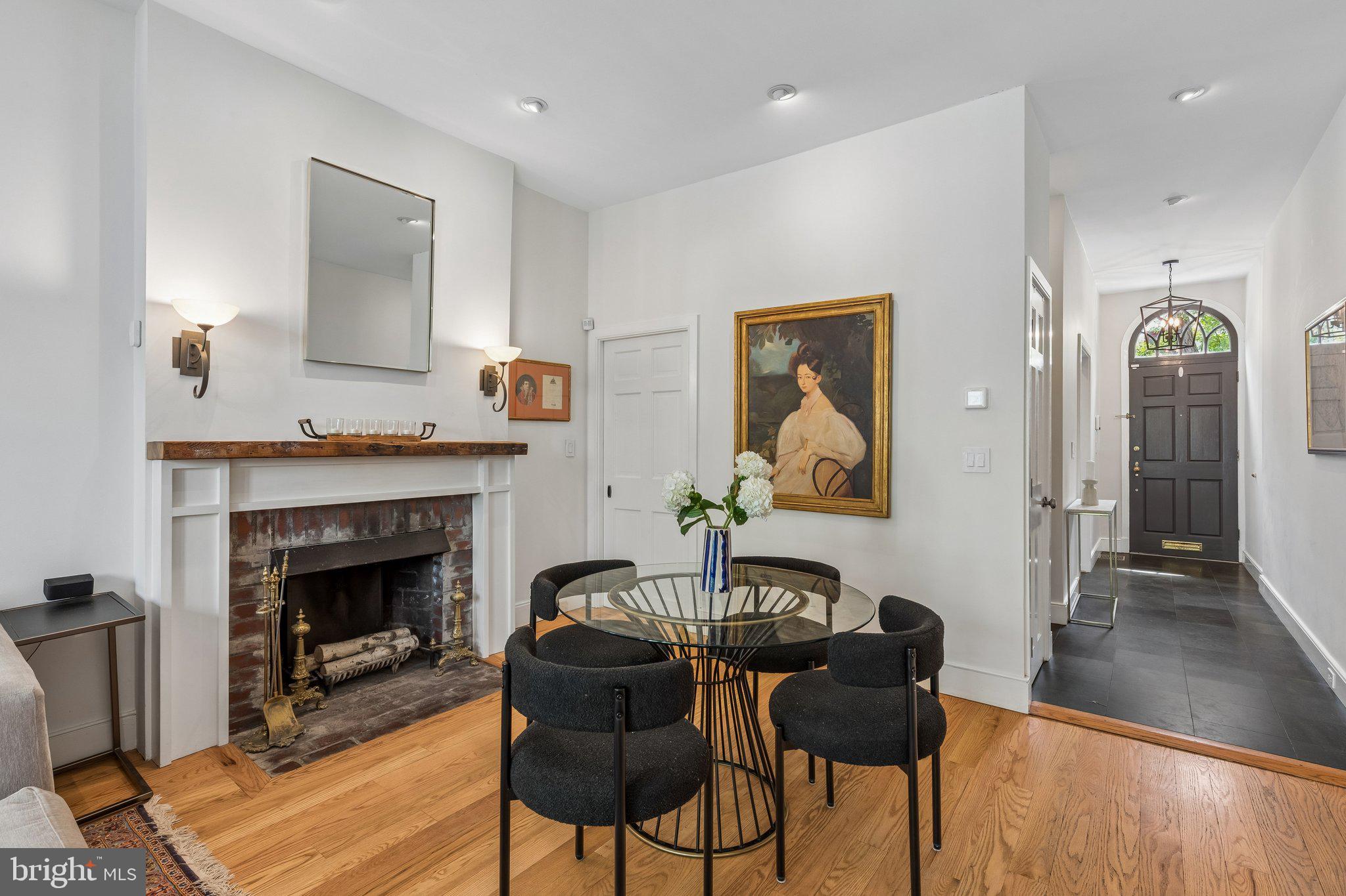 2415 Pine Street Philadelphia, PA 19103 - Photo 8 of 41