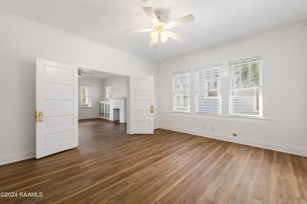 $1,495 | 302 Versailles Boulevard, Lafayette, LA 70501