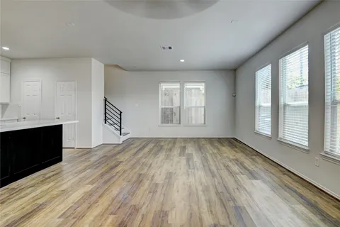 $279,000 | 7042 Plum Creek Terrace Lane, Houston, TX 77087