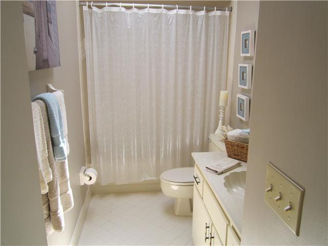 5641 Southeast Foxcross Place, Unit 5641 Stuart, FL 34997 - Photo 12 of 22 Additional Photo
