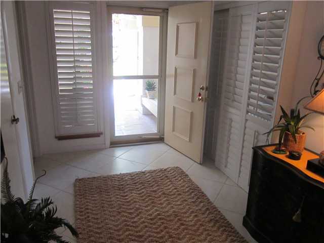 5641 Southeast Foxcross Place, Unit 5641 Stuart, FL 34997 - Photo 8 of 22 Additional Photo