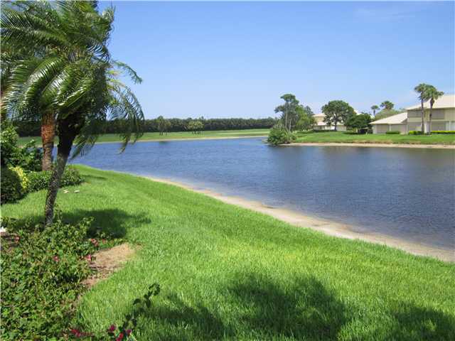 5641 Southeast Foxcross Place, Unit 5641 Stuart, FL 34997 - Photo 9 of 22 Additional Photo