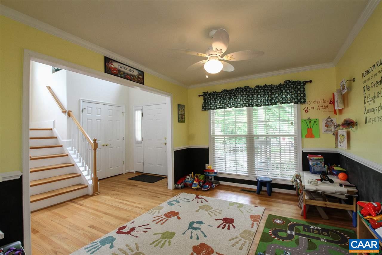 11 Ashton Road Palmyra, VA 22963 - Photo 9 of 30 a bedroom with furniture and a window