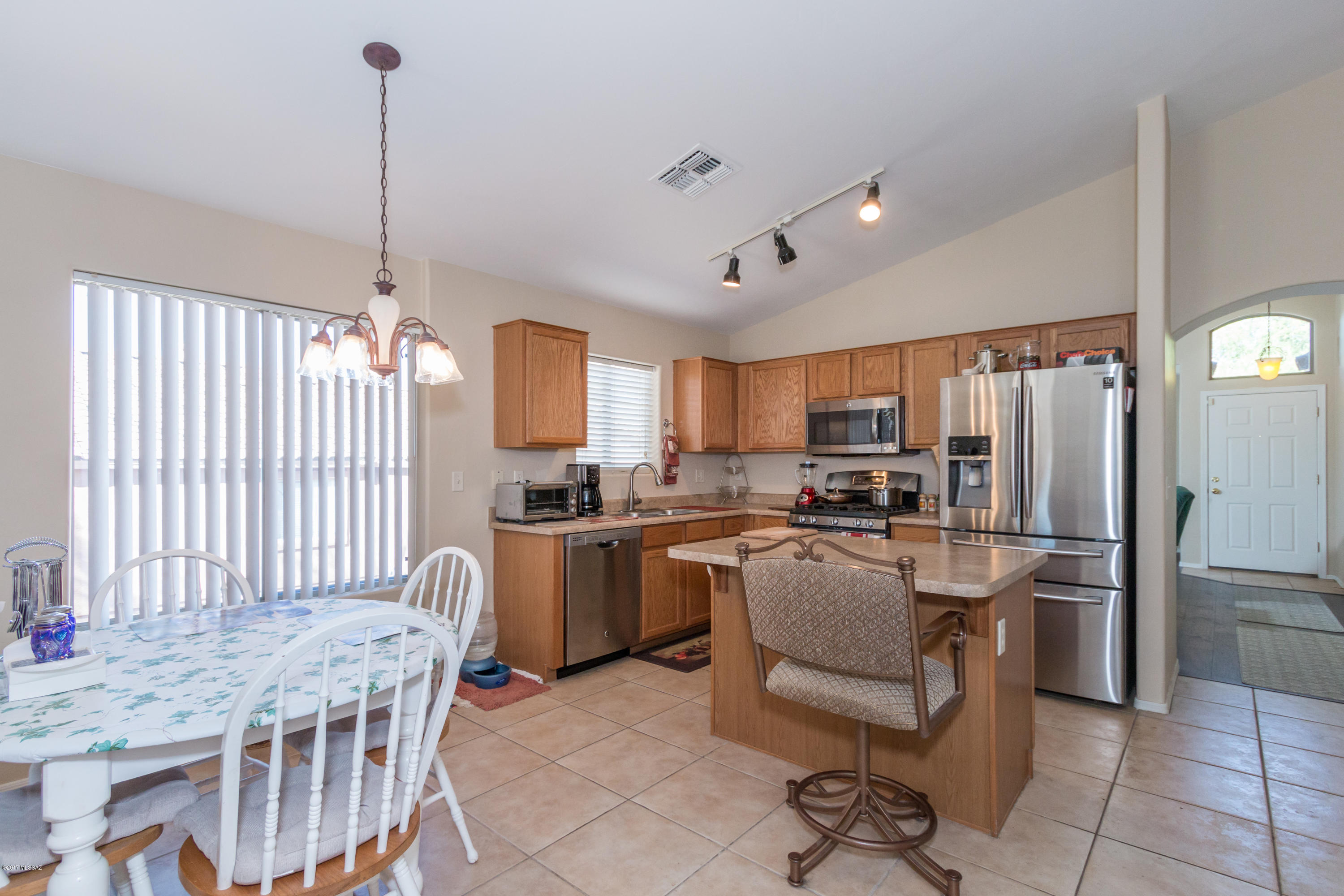 60345 Alpine Way Tucson, AZ 85739 - Photo 10 of 41