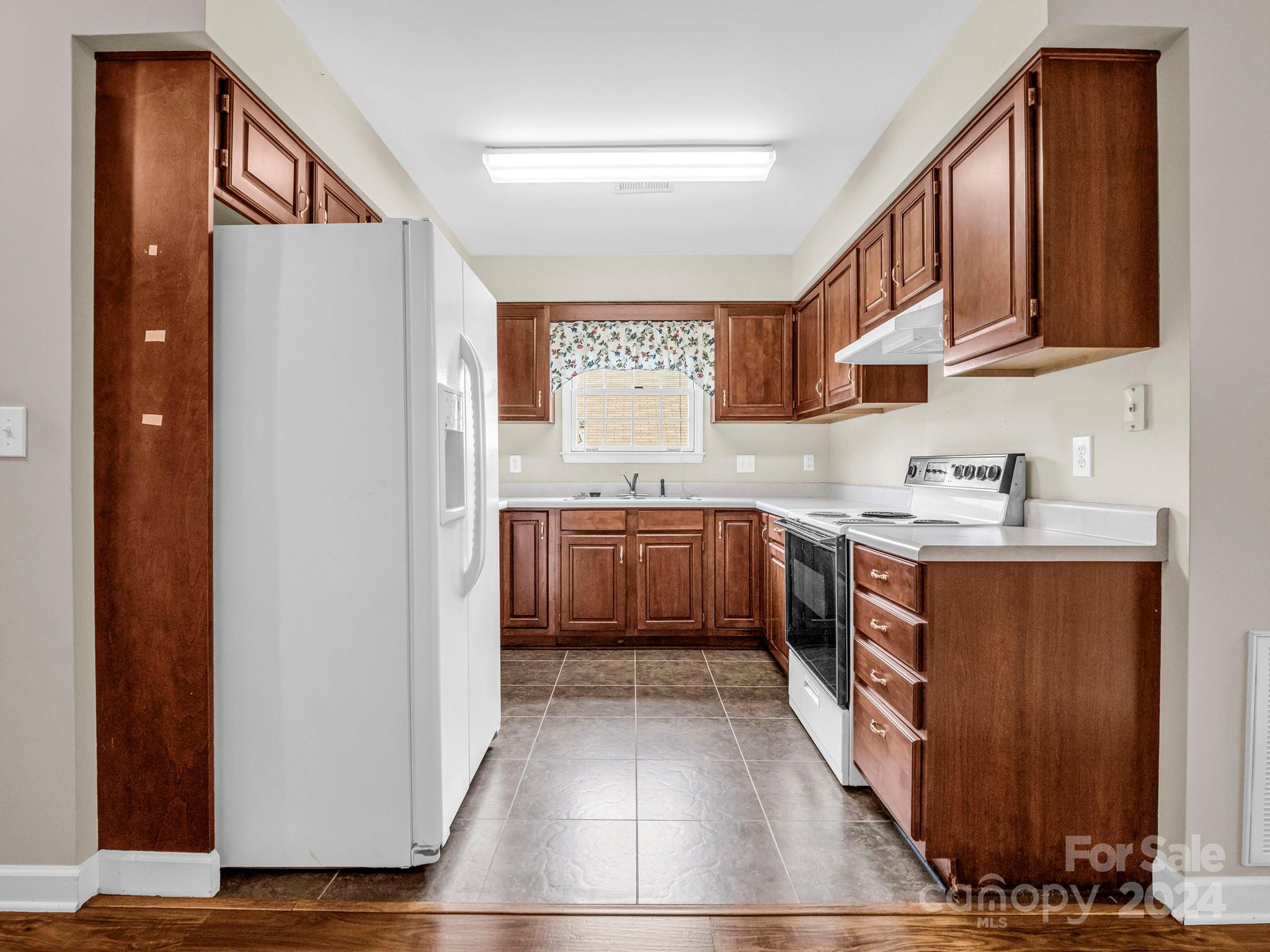 121 Carpenter Lane Rutherfordton, NC 28139 - Photo 8 of 28