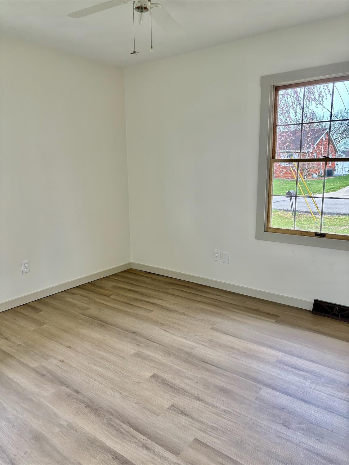 706 Highland Avenue Rising Sun, IN 47040 - Photo 17 of 31