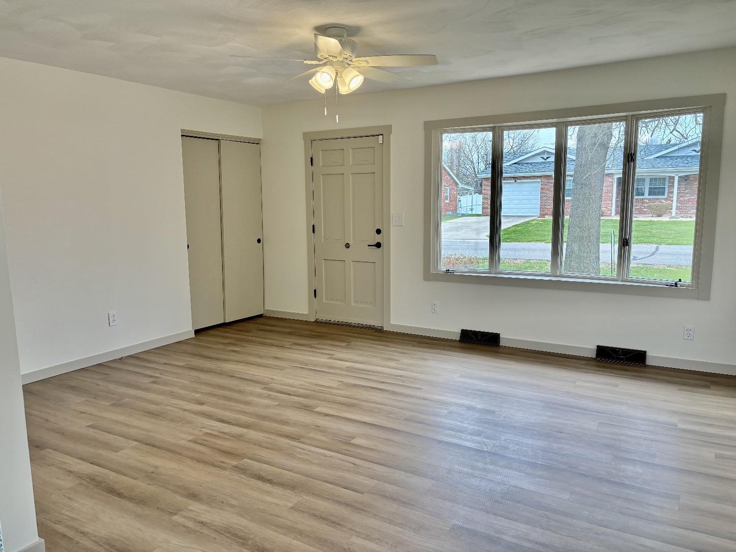706 Highland Avenue Rising Sun, IN 47040 - Photo 3 of 31