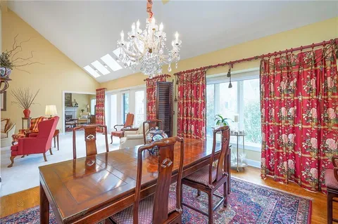 $649,000 | 4516 West 125th Street, Leawood, KS 66209