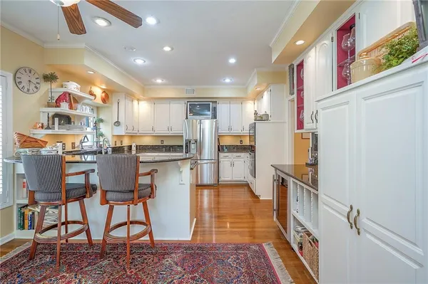 $690,000 | 4516 West 125th Street, Leawood, KS 66209