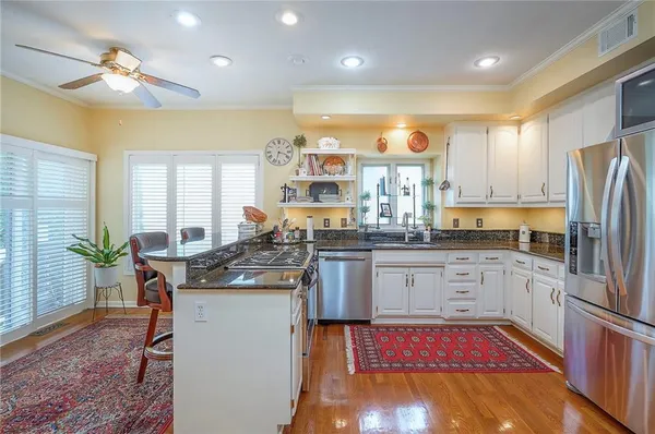 $690,000 | 4516 West 125th Street, Leawood, KS 66209
