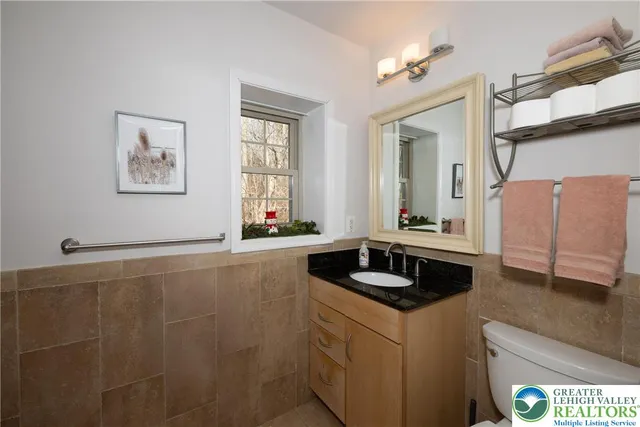 $2,200 | 99 Old Company Road, Barto, PA 19504