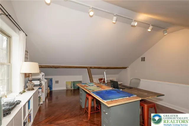 $2,200 | 99 Old Company Road, Barto, PA 19504