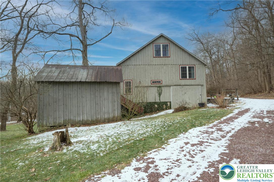 99 Old Company Road Barto, PA 19504 - Photo 3 of 22