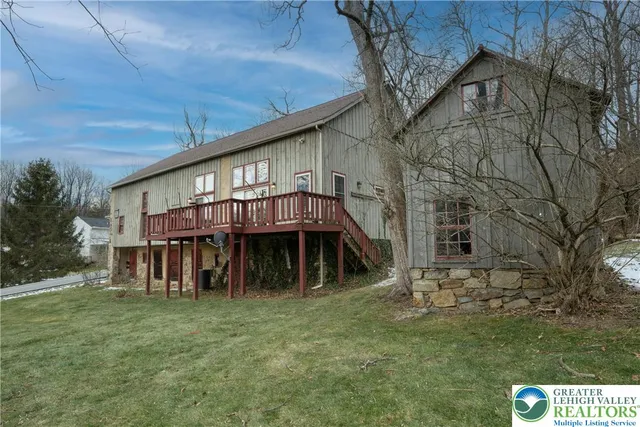 $2,200 | 99 Old Company Road, Barto, PA 19504