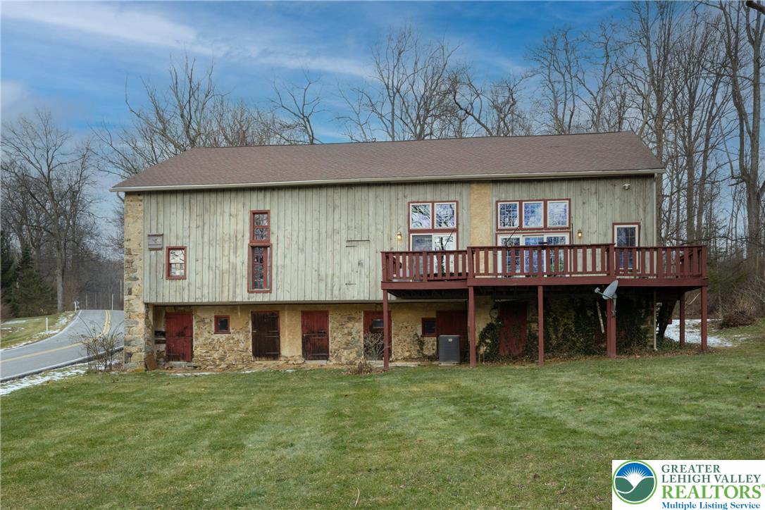 99 Old Company Road Barto, PA 19504 - Photo 5 of 22