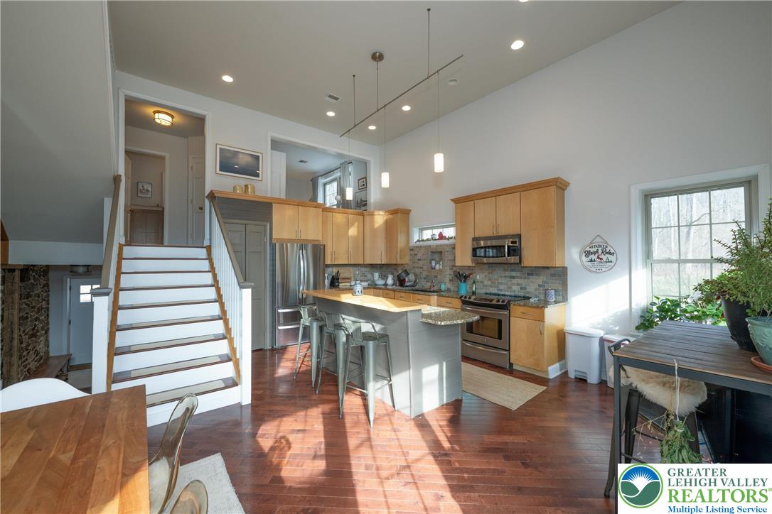 99 Old Company Road Barto, PA 19504 - Photo 8 of 22