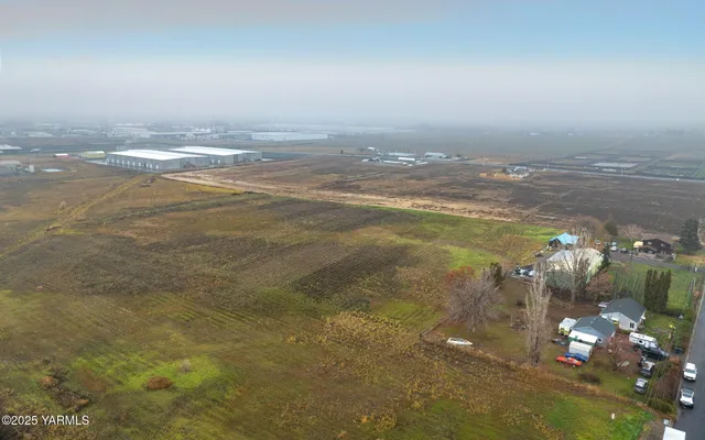 a view of a indoor pool