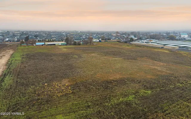 $850,000 | Nka North Rivard Road, Moxee, WA 98936