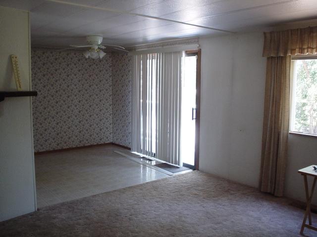 6352 Saddle Trl Road Anderson, CA 96007 - Photo 3 of 12 Dining Area