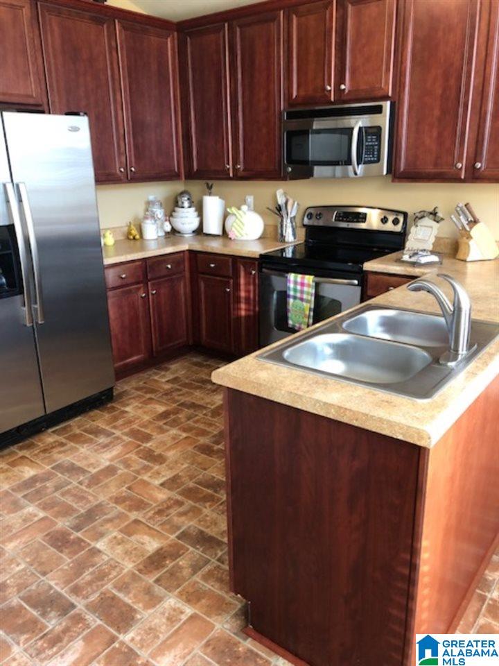 40 Clover Street Odenville, AL 35120 - Photo 8 of 18
