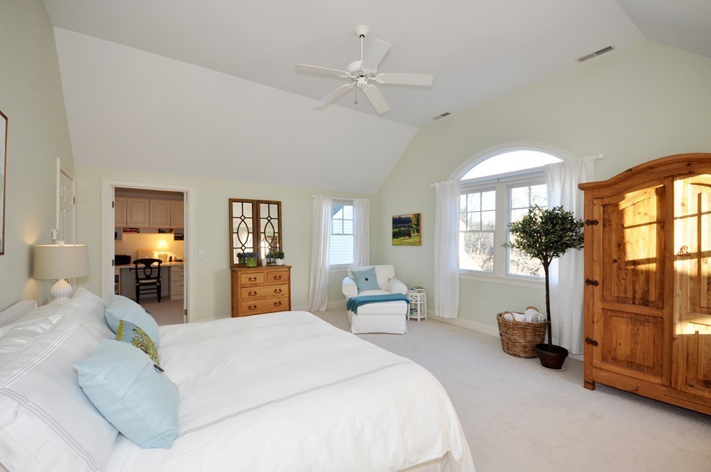 359 Pope Road Concord, MA 01742 - Photo 16 of 27