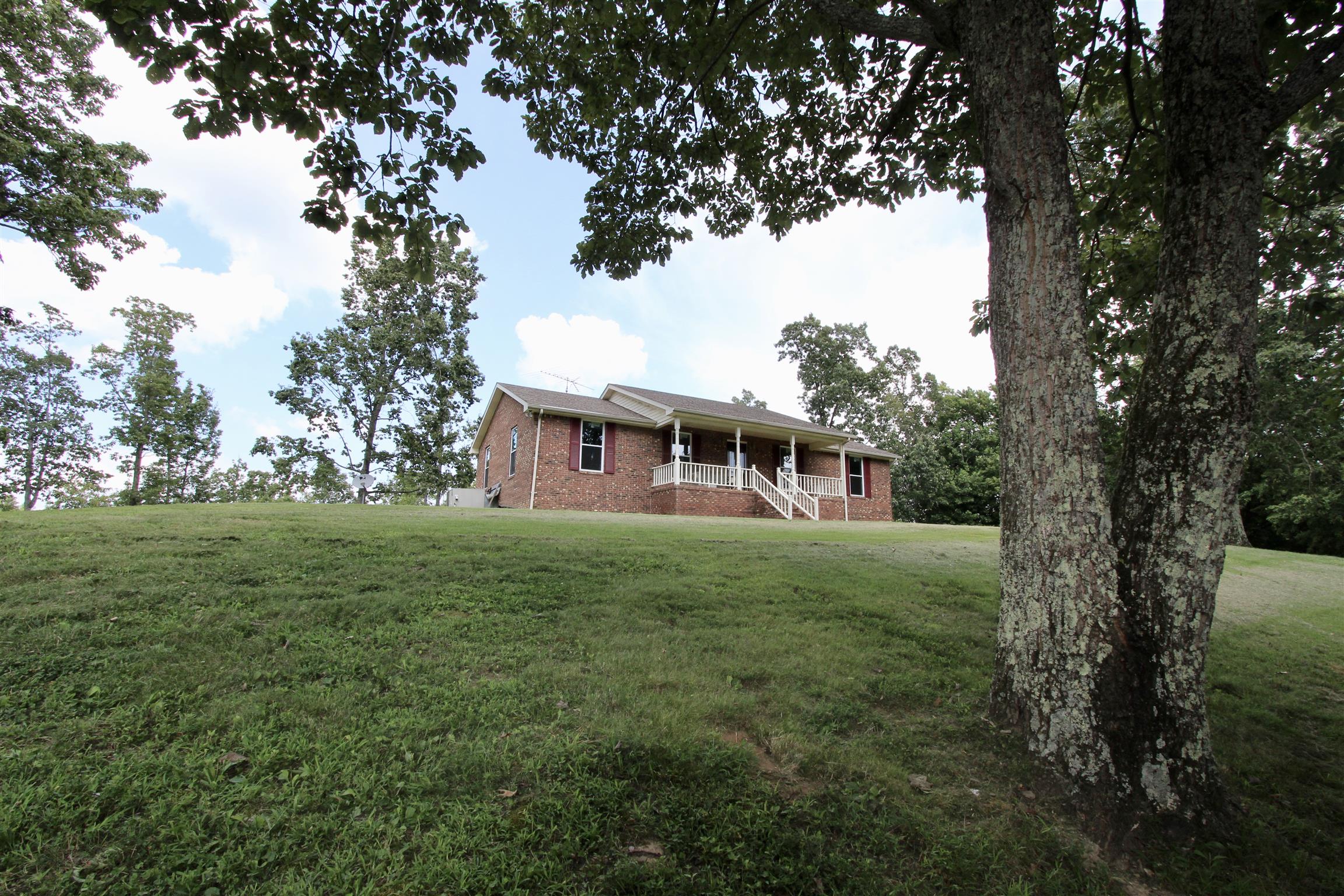 510 Dale Ridge Road Dowelltown, TN 37059 - Photo 1 of 17