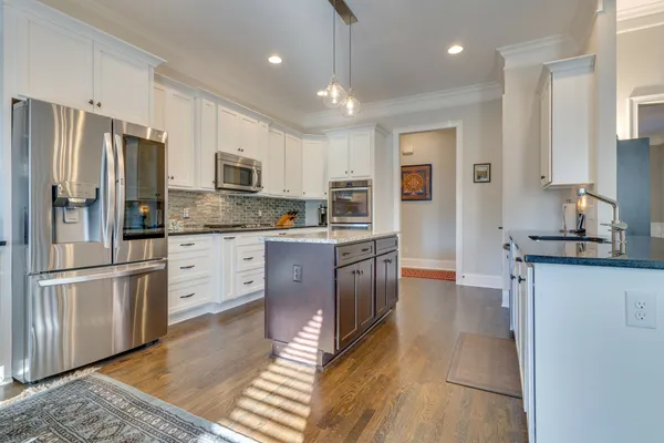 $1,475,000 | 6400 Harding Pike, Nashville, TN 37205