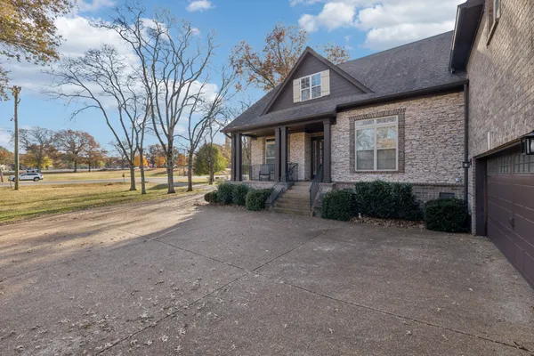 $1,475,000 | 6400 Harding Pike, Nashville, TN 37205