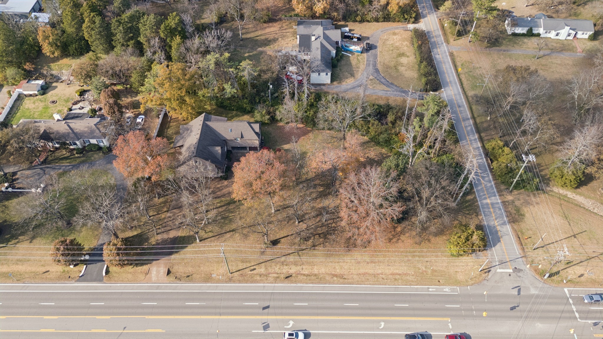 6400 Harding Pike Nashville, TN 37205 - Photo 6 of 38 an aerial view of house with yard