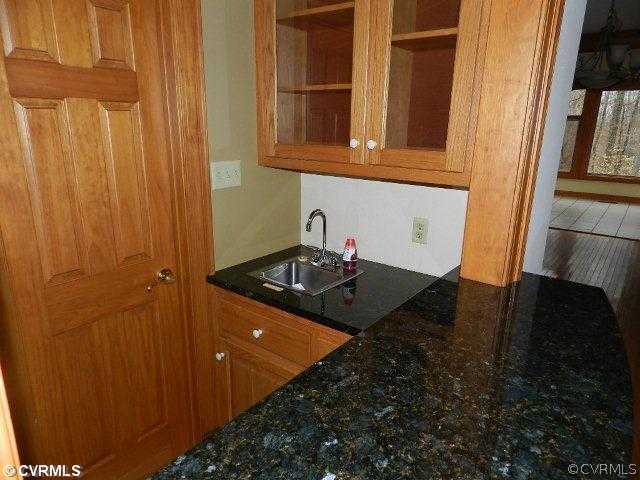 20800 River Road Chesterfield, VA 23838 - Photo 4 of 12 a sink and a window