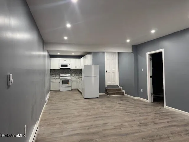 $1,800 | 10 Depot Street, Unit GROUND FL REAR, Great Barrington, MA 01236