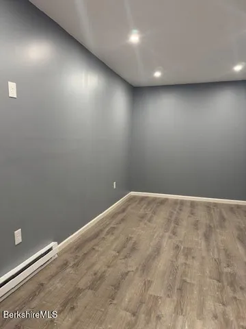 $1,800 | 10 Depot Street, Unit GROUND FL REAR, Great Barrington, MA 01236