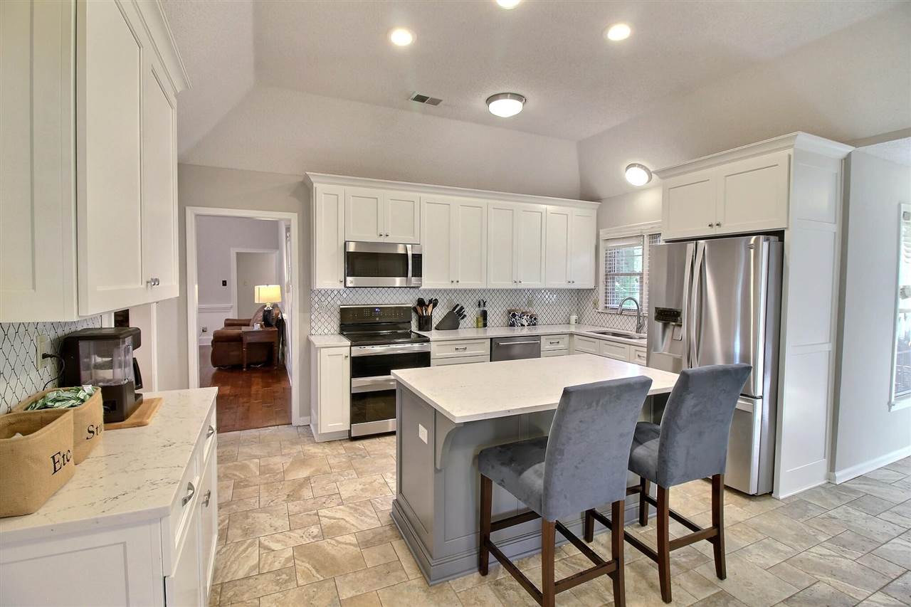 1166 Heather Ridge Cove Collierville, TN 38017 - Photo 7 of 24