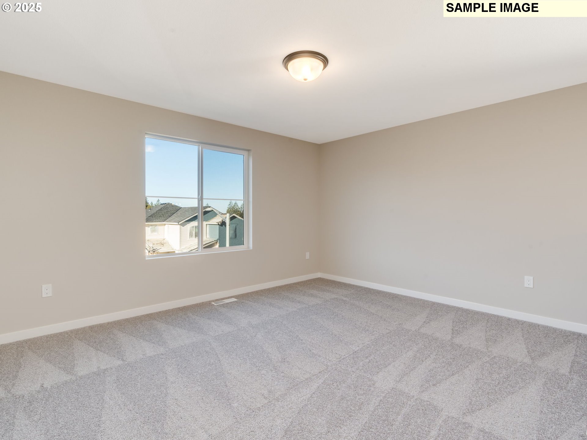 2168 Northeast Ridge Run Lane Estacada, OR 97023 - Photo 8 of 26 Bedroom