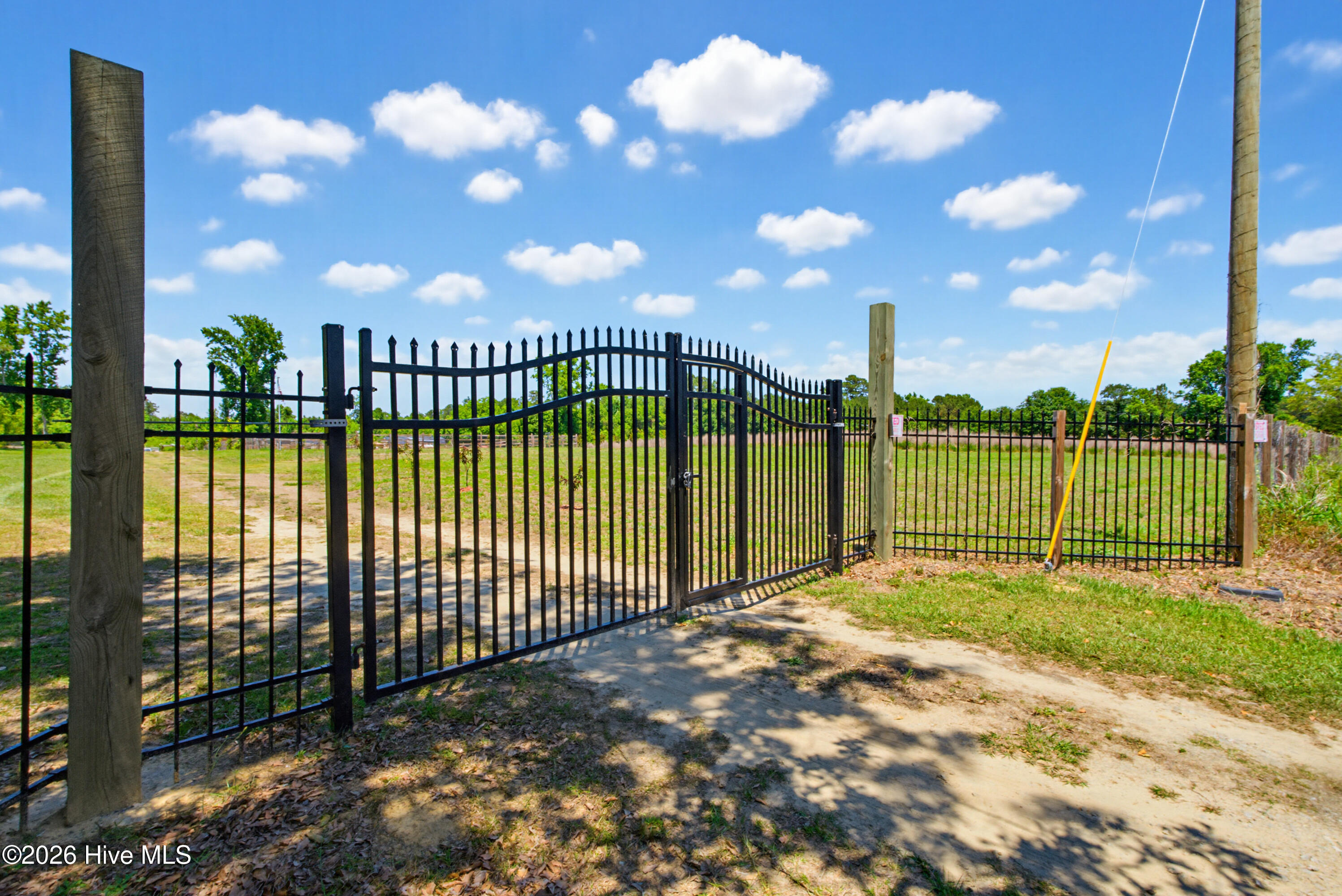 6615 Silver Spoon Road Clarkton, NC 28433 - Photo 23 of 53 MLS_Ready (12 of 40)