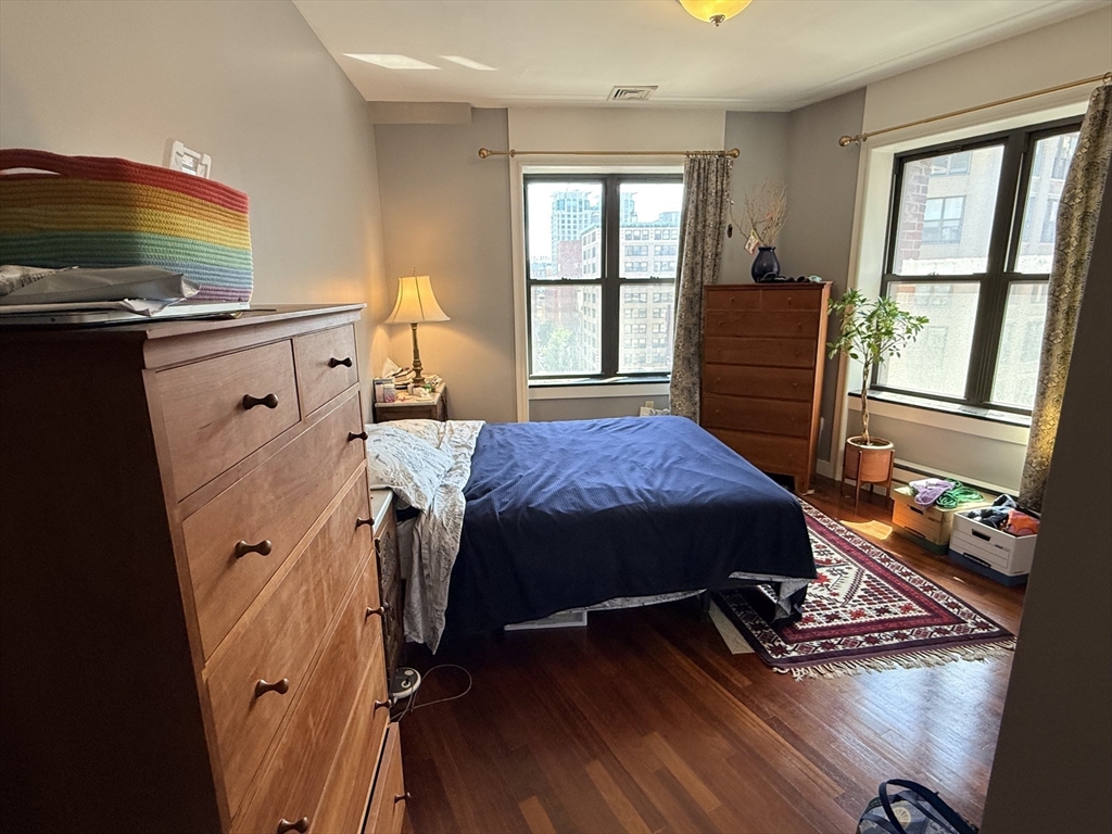 42 Beach Street, Unit 8B Boston, MA 02111 - Photo 17 of 28