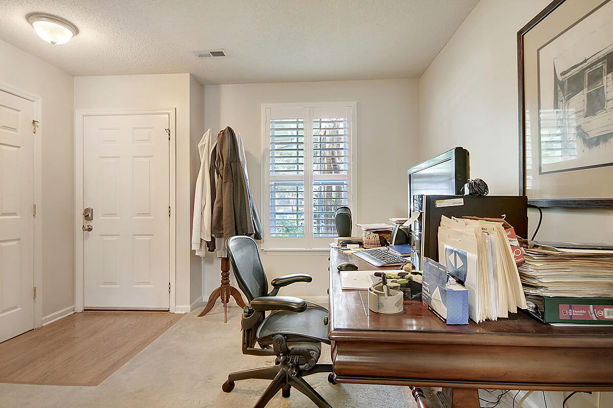 7960 Vermont Road North Charleston, SC 29418 - Photo 14 of 23 CREM_7960 Vermont_010