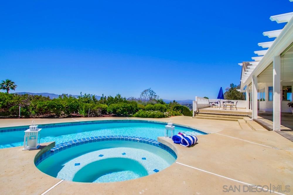 15930 Overview Road Poway, CA 92064 - Photo 21 of 25