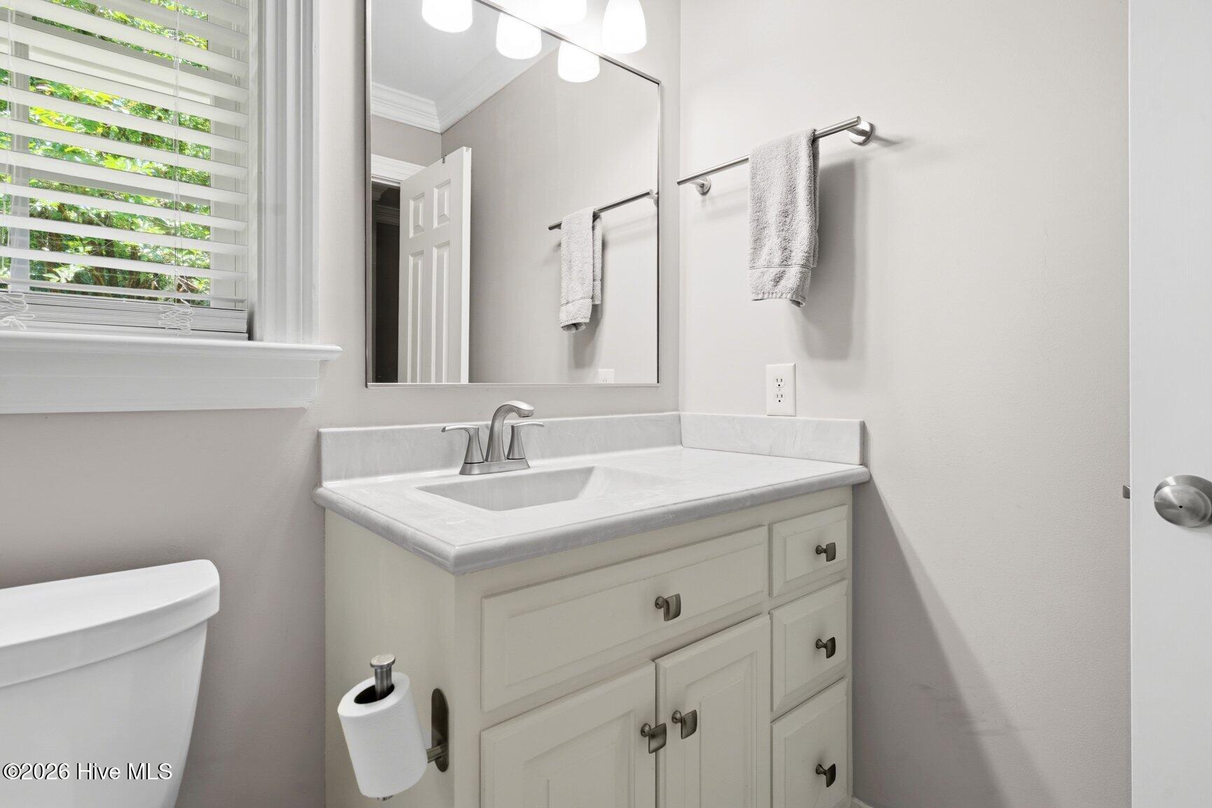 726 Thomas Road Rocky Mount, NC 27801 - Photo 28 of 53 Upstairs Full Bath