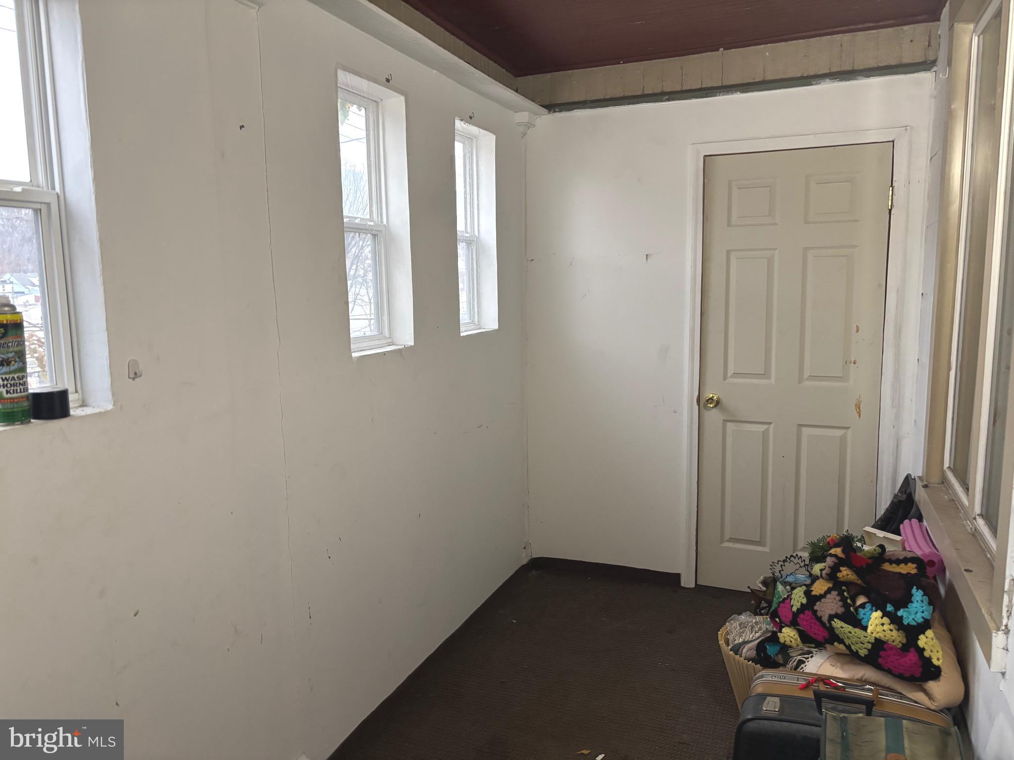 235 Chestnut Street Ashland, PA 17921 - Photo 4 of 19 Enclosed Front Porch